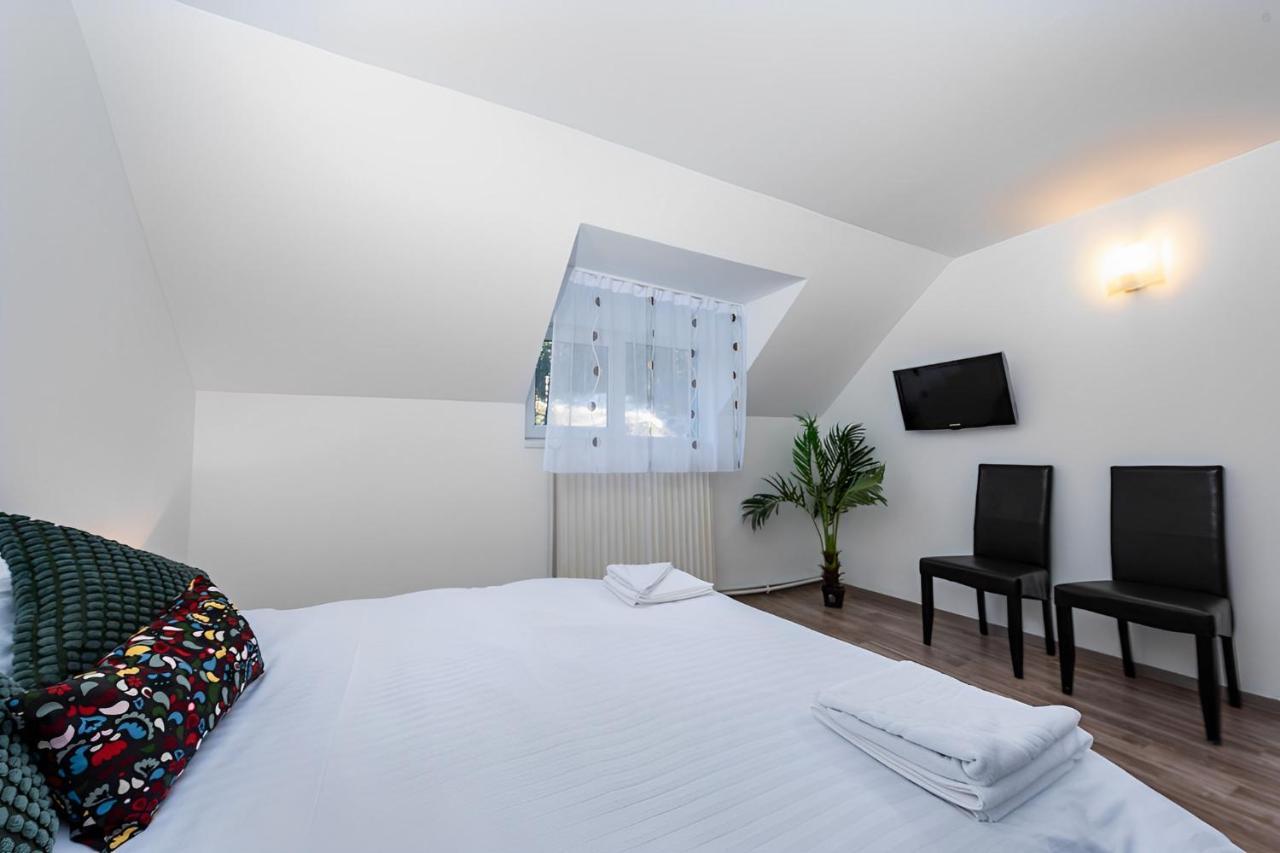 Pensiunea Ursuletul Paddington Predeal Exteriér fotografie